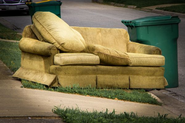 Sofa Removal Service in Cedar Rapids