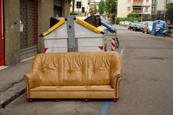 Sofa Disposal in Cedar Rapids