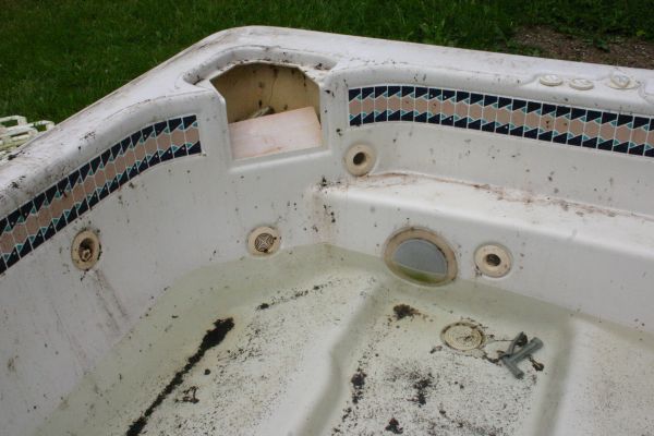 Hot Tub Removal in Cedar Rapids